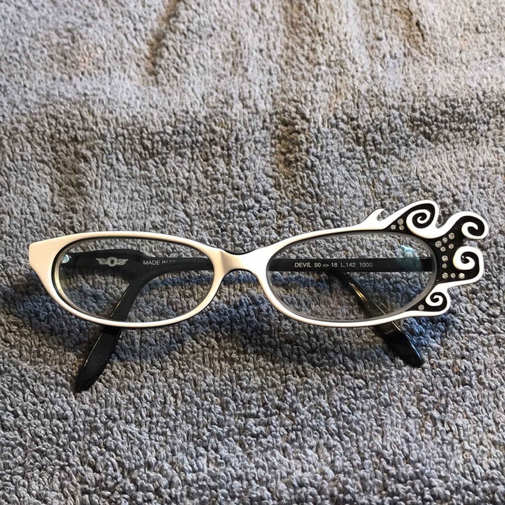 Boz glasses